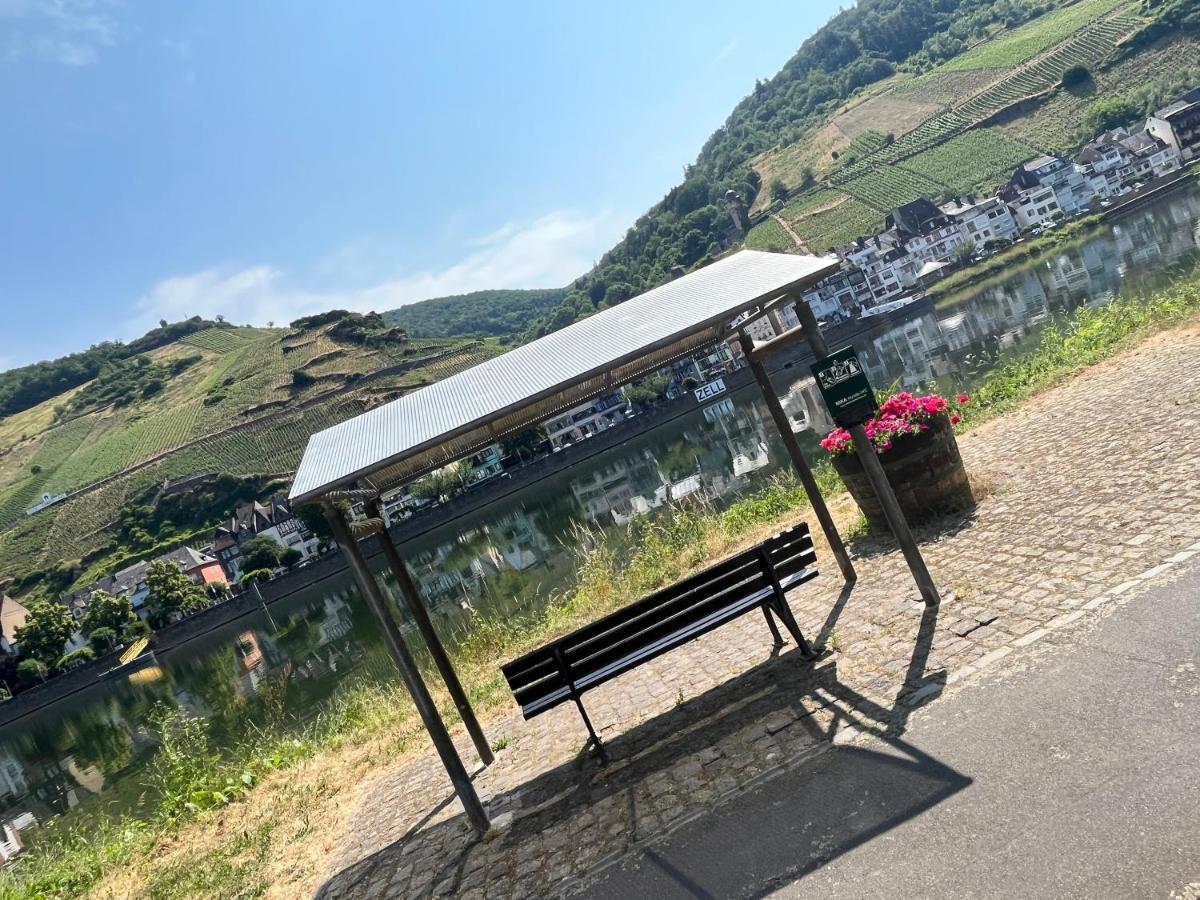 Ferienhaus Ankerpunkt Zell an der Mosel Bagian luar foto